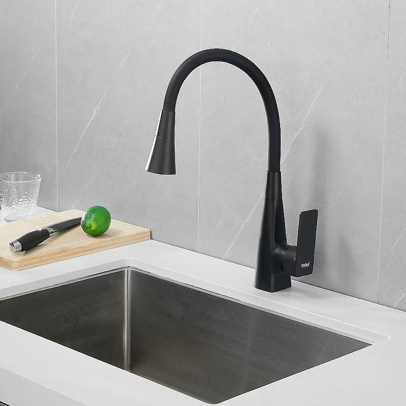 Смеситель с гибким изливом Haiba HB73823-7, латунь, цвет черный