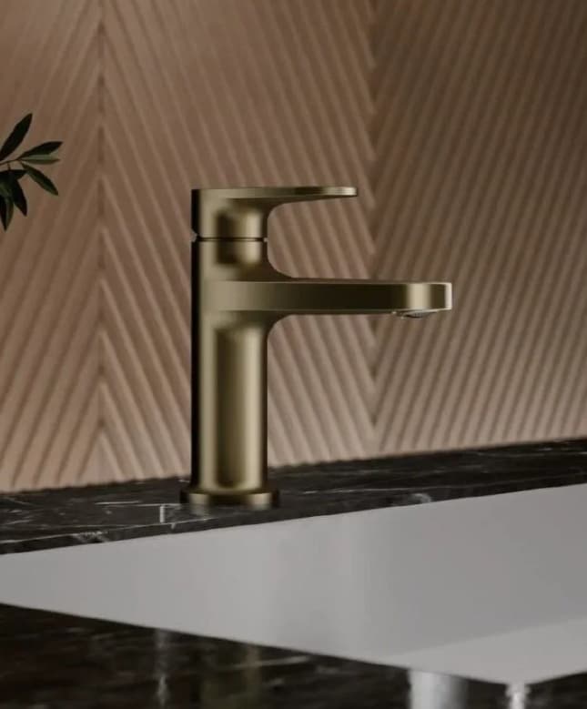 Смеситель Belz White House BELZ B10713-5, латунь, цвет золотой