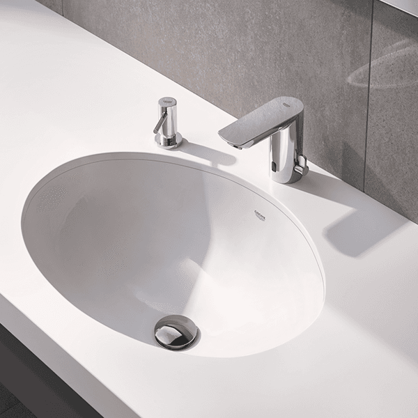 Раковина встраиваемая снизу Grohe bau ceramic 55 с переливом (560 x 420)