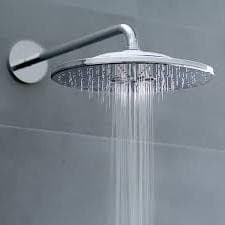 Верхний душ с кронштейном 422, 2 режима струи, с ДУ, хром Grohe Rainshower 310 SmartConnect 26640000