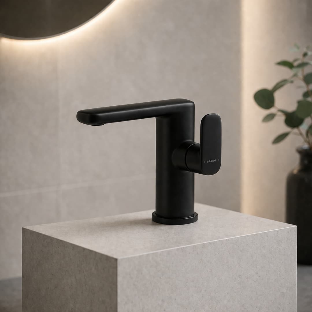 Смеситель BRAVAT F1421BL, латунь, цвет черный